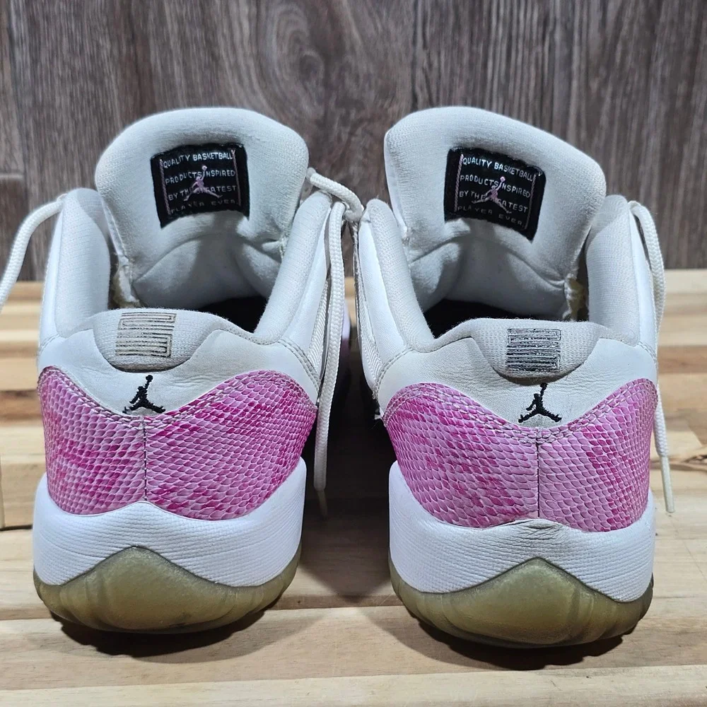 Jordan‎ Retro 11 Low Pink Snakeskin GS Size 6Y White 580521-108 2013